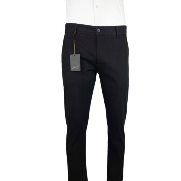 eleganckie-dopasowane-spodnie-dla-ochroniarzy